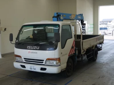 Isuzu ELF
