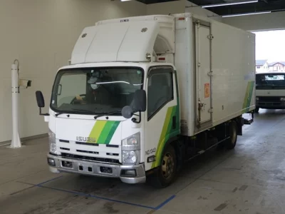 Isuzu ELF