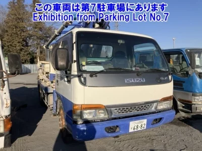 Isuzu ELF