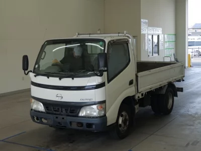 Hino DUTRO