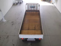 Hino DUTRO лот № 81 оценка R  с аукциона в Японии 2