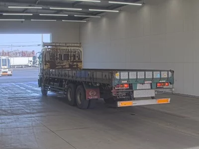 Hino TRUCK