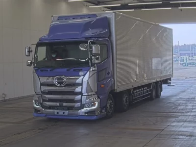 Hino TRUCK