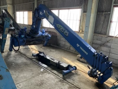 TADANO CRANE