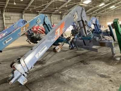 TADANO CRANE