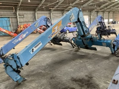 TADANO CRANE