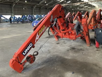 OTHERS UNIC CRANE