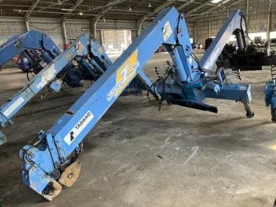 TADANO CRANE