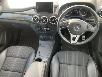 Mercedes-Benz B CLASS