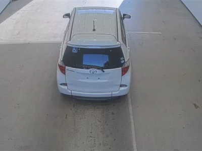 Toyota RACTIS  с аукциона в Японии