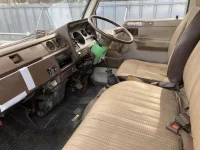 Toyota DYNA лот № 1879 оценка R  с аукциона в Японии 4