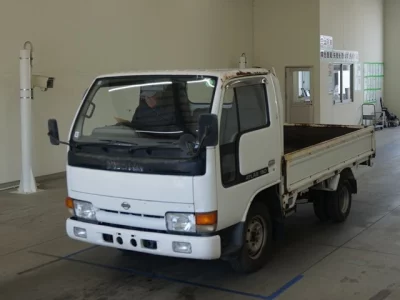 Nissan ATLAS  с аукциона в Японии