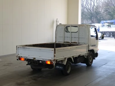 Nissan ATLAS  с аукциона в Японии