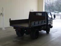 Mazda TITAN лот № 1851 оценка 2  с аукциона в Японии 1