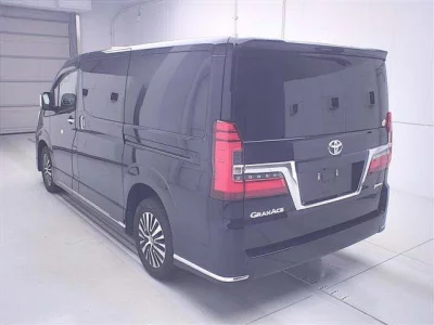 Toyota GRANACE