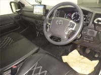 Toyota HIACE VAN лот № 2267 оценка 4.5  с аукциона в Японии 2