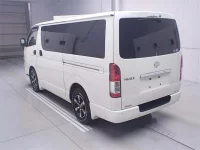 Toyota HIACE VAN лот № 2267 оценка 4.5  с аукциона в Японии 1