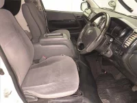 Toyota HIACE VAN лот № 2326 оценка 3.5  с аукциона в Японии 4