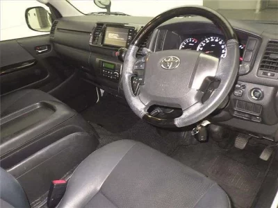 Toyota REGIUS ACE VAN