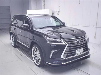 Lexus LX