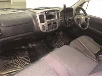 Nissan CARAVAN VAN лот № 30012 оценка 3  с аукциона в Японии 3