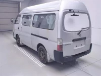 Nissan CARAVAN VAN лот № 30012 оценка 3  с аукциона в Японии 1