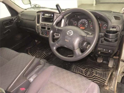 Nissan CARAVAN VAN  с аукциона в Японии