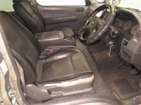 Nissan CARAVAN VAN лот № 70112 оценка R  с аукциона в Японии 4