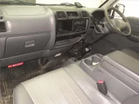 Nissan VANETTE VAN лот № 8071 оценка 3  с аукциона в Японии 3