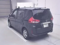 Honda FREED лот № 70038 оценка 3.5  с аукциона в Японии 1