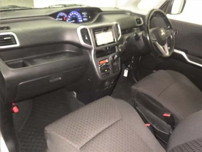 Mitsubishi DELICA D2