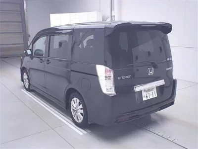 Honda STEP WAGON