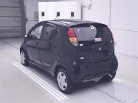 Mitsubishi I лот № 80266 оценка ***  с аукциона в Японии 1