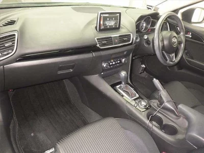 Mazda AXELA  с аукциона в Японии