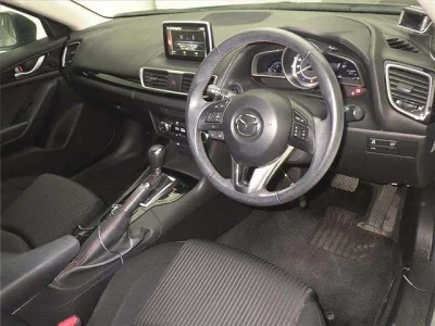 Mazda AXELA  с аукциона в Японии