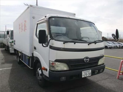 Hino DUTRO  с аукциона в Японии
