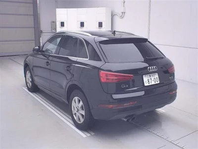 Audi Q3  с аукциона в Японии