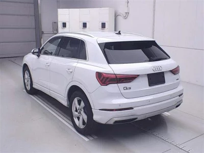 Audi Q3  с аукциона в Японии