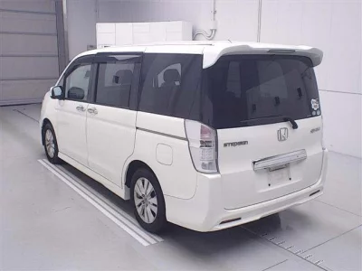 Honda STEP WAGON