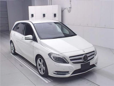 Mercedes-Benz B CLASS