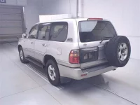 Toyota LAND CRUISER лот № 10037 оценка 3.5  с аукциона в Японии 1