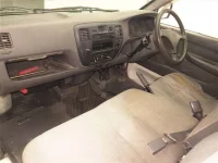 Toyota LITE ACE TRUCK лот № 70286 оценка 3  с аукциона в Японии 3