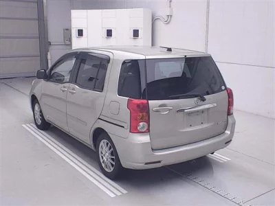 Toyota RAUM