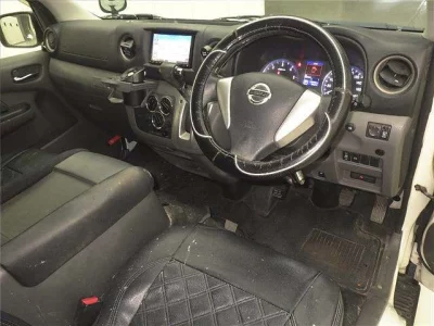 Nissan CARAVAN VAN