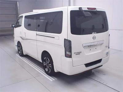 Nissan CARAVAN VAN