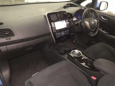 Nissan LEAF  с аукциона в Японии