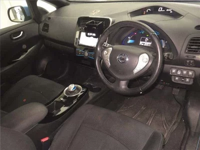 Nissan LEAF  с аукциона в Японии