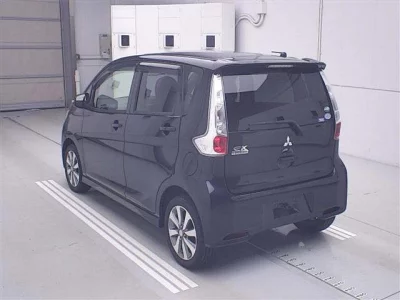 Mitsubishi EK CUSTOM