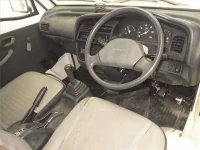 Suzuki CARRY TRUCK лот № 70378 оценка 3  с аукциона в Японии 2