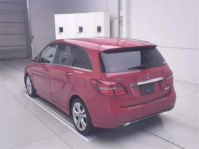 Mercedes-Benz B CLASS  с аукциона в Японии